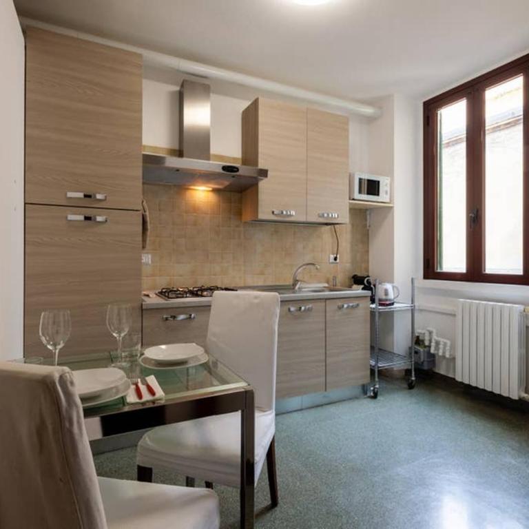 Ferrari - AC -Wifi - Flexyrent Apartment - Appartamento con 1 Camera da Letto - 17