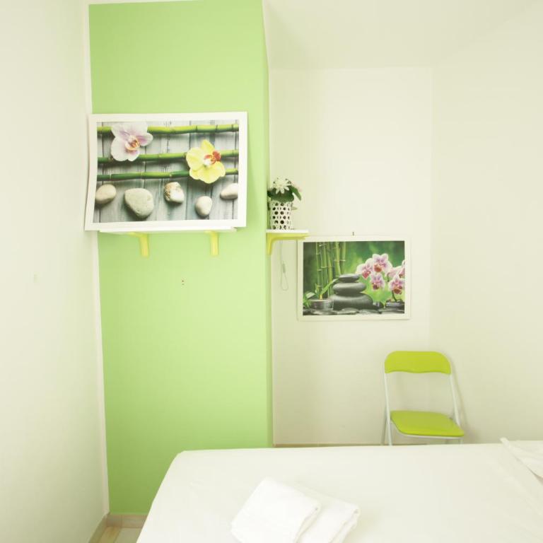 Vanni House 68 - Apartment with Shower - 9