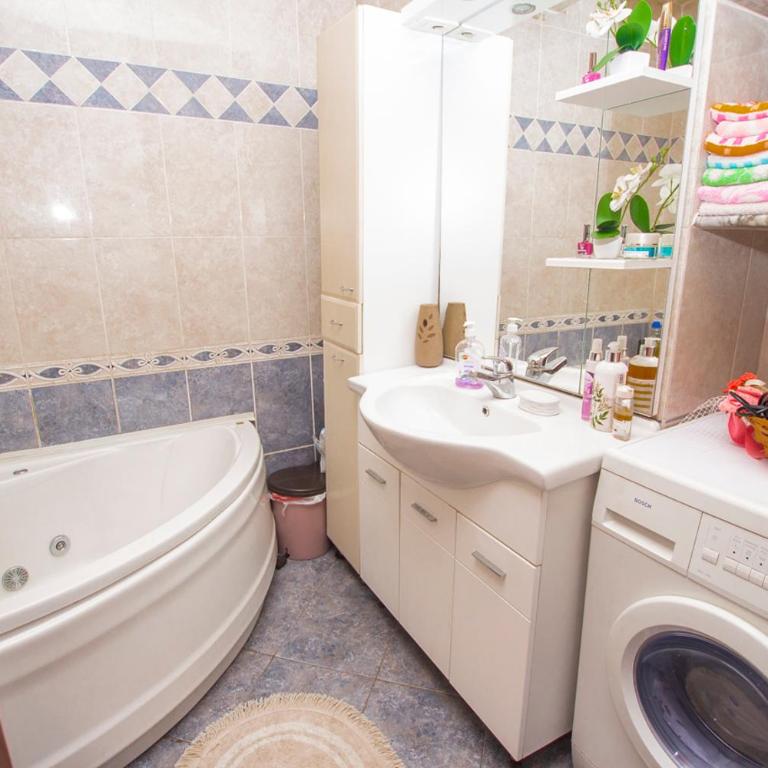 Lea Apartment - Two-Bedroom Apartment - 42