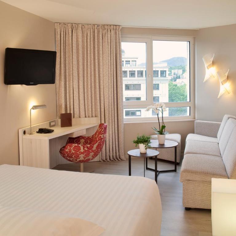 Oceania Clermont Ferrand - Family Room - 5
