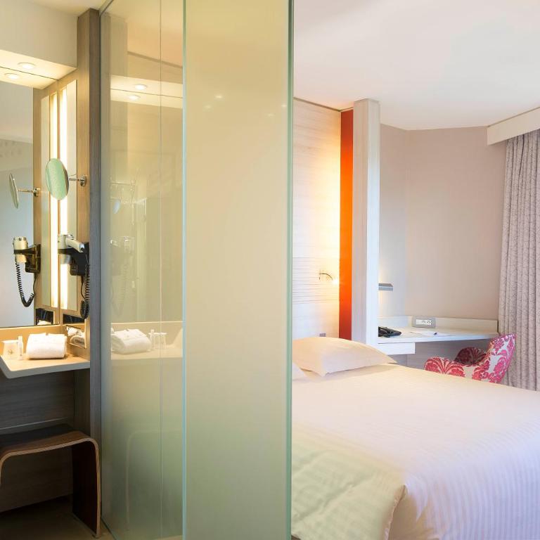 Oceania Clermont Ferrand - Superior Double Room - 3