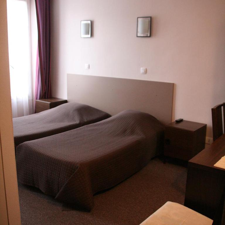 Hôtel du Roussillon - Chambre Lits Jumeaux Supérieure - 1