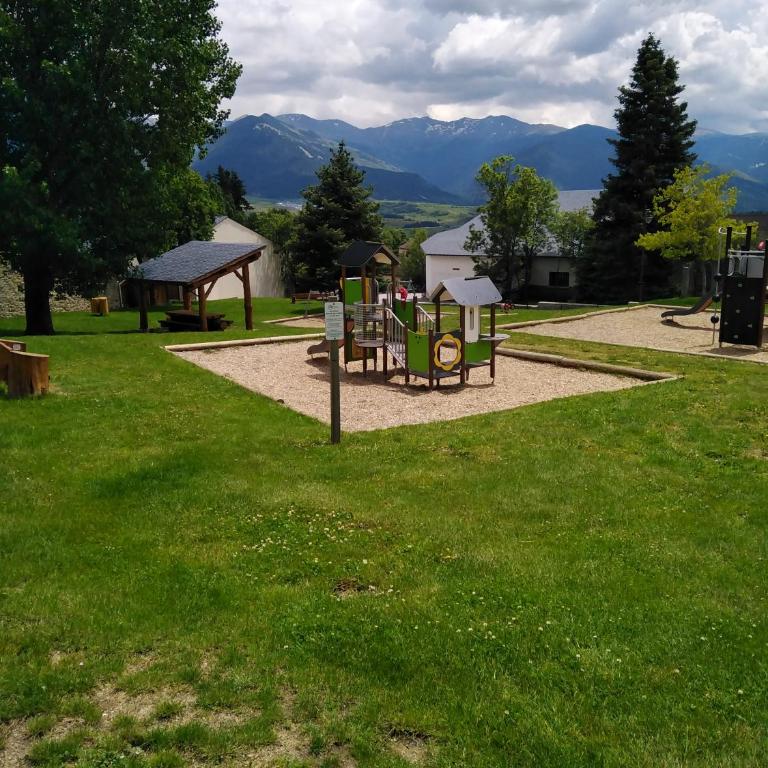 Font-romeu via odeillo jolie Appartement 6 personnes plein sud - Appartement 2 Chambres - 35