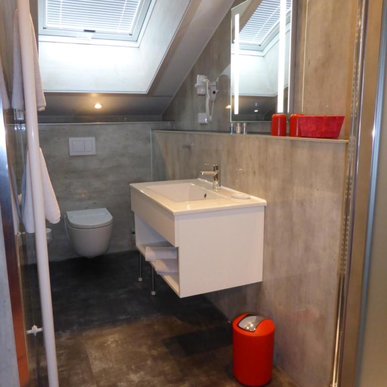 Ferienhotel Silberdistel garni - Doppelzimmer mit Balkon - 2