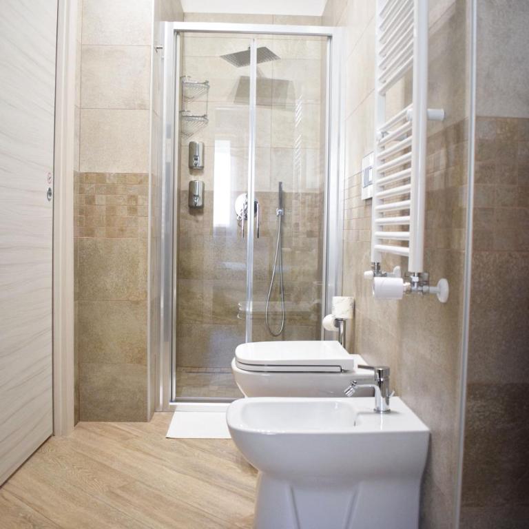 MilanHolidays - Two-Bedroom Apartment - 7