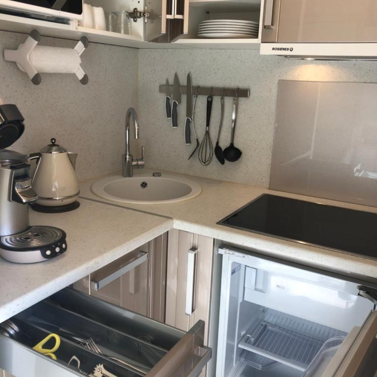 Studios Nice Gambetta - Studio - Vue sur Mer - 14