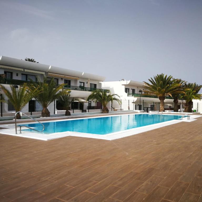 BEACH & POOL - Apartamento con terraza - 12