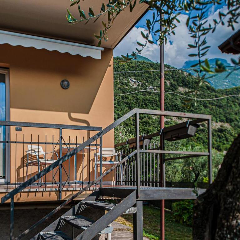 Casa Simone - Appartamento con Vista Giardino - 1