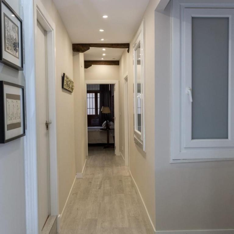Espacioso Apartamento a estrenar!! Casco Viejo - Three-Bedroom Apartment - 15