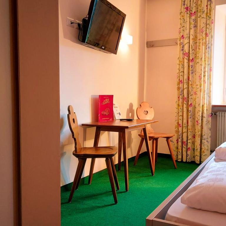 Hotel Schuster - Chambre Double Standard - 1