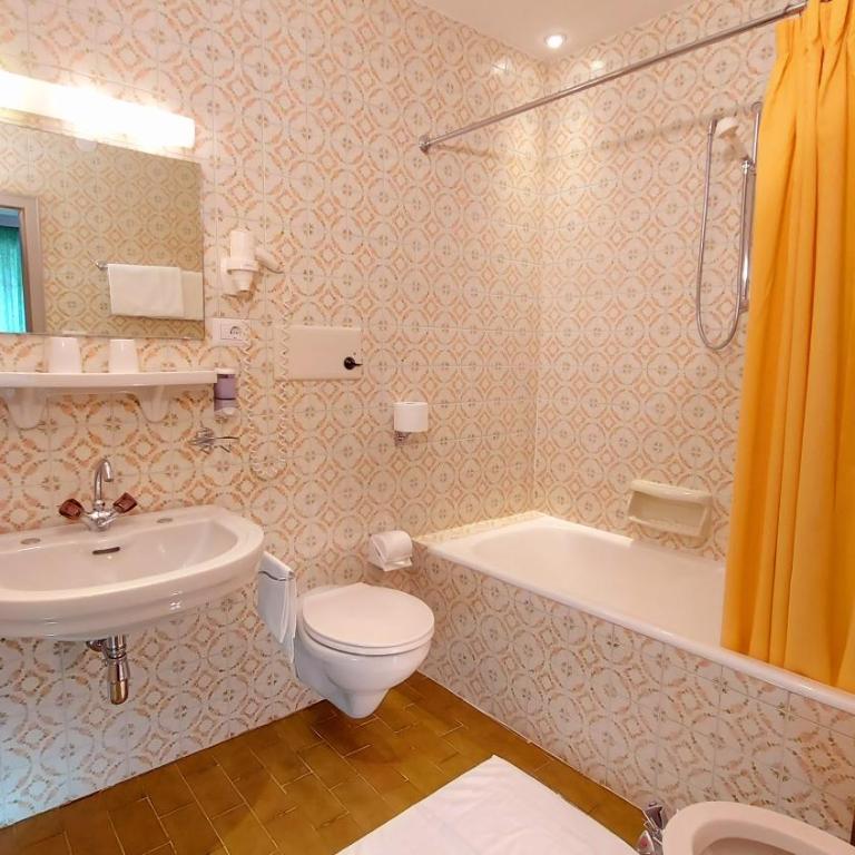 Hotel Schuster - Chambre Double Standard - 3
