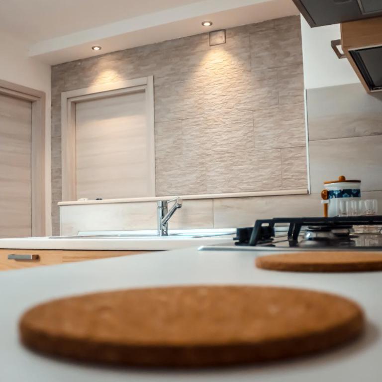 APPARTAMENTO TORRESI 2 - Appartamento con 2 Camere da Letto - 2