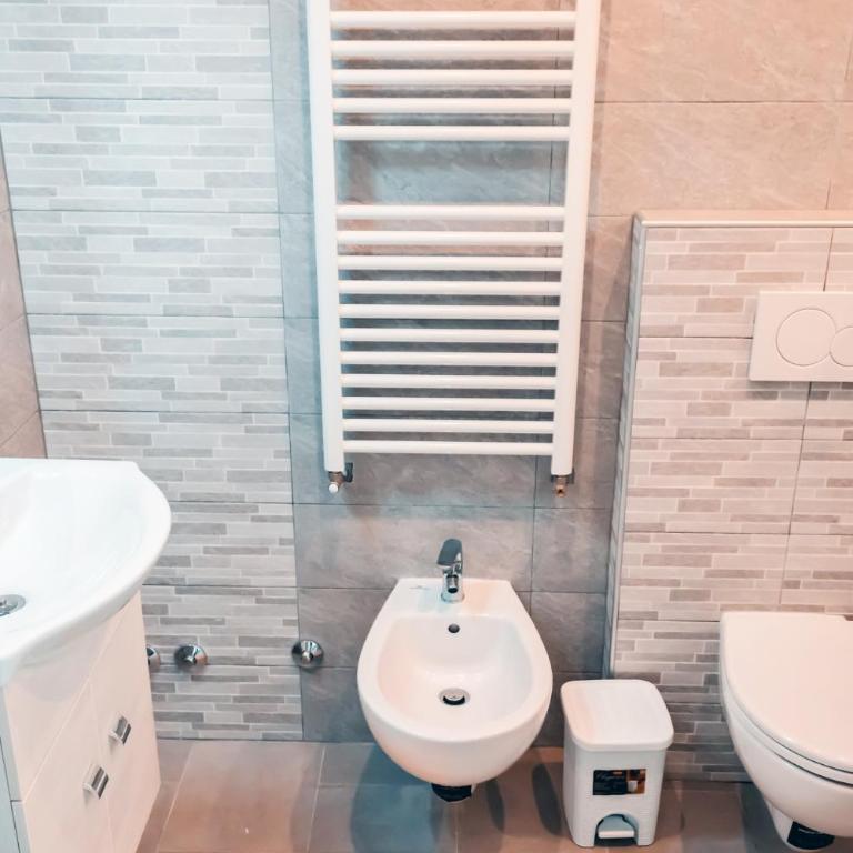 APPARTAMENTO TORRESI 2 - Appartamento con 2 Camere da Letto - 8