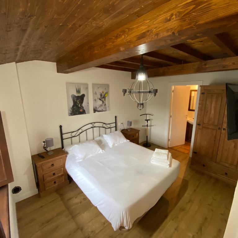 Apartamentos Rurales Playas De Niembro - Two-Bedroom Apartment - 7