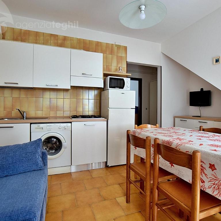 Condominio Lory - Appartamento con 2 Camere da Letto - 15