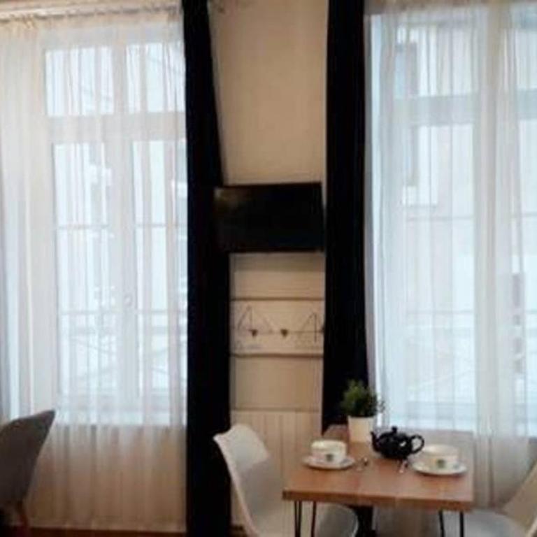 Studio cosy idéalement situé et bien équipé - Apartamento de 1 dormitorio - 17