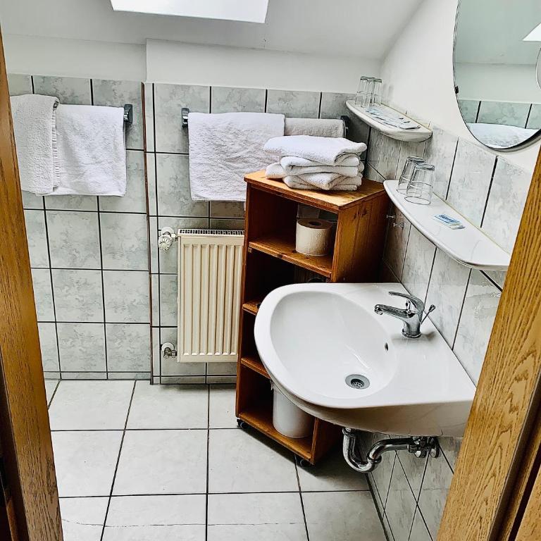 Gästehaus Hohe Tannen - Familienzimmer (4 Erwachsene) - 6