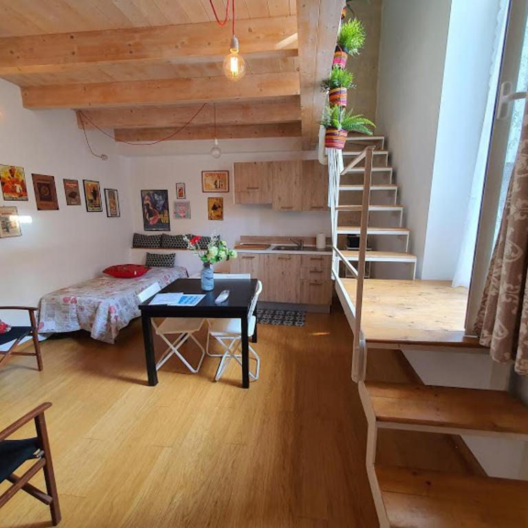 Arco Della Neve Guest House - One-Bedroom House - 8