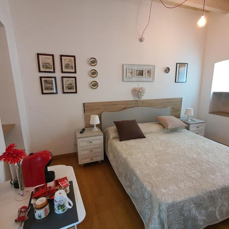 Arco Della Neve Guest House - Double or Twin Room - 1