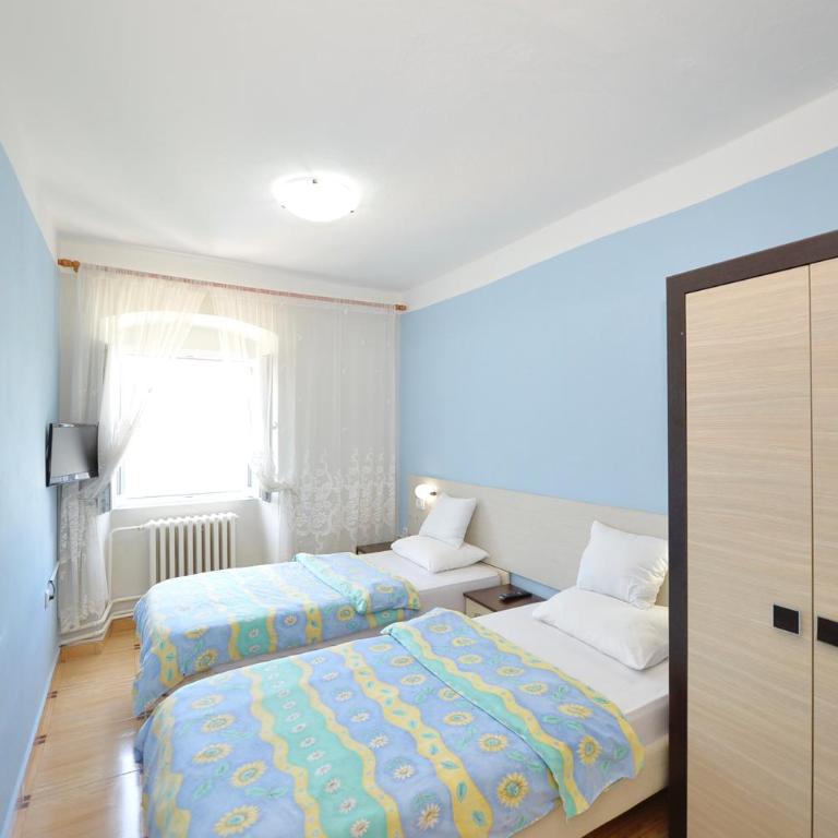 Garni hotel Pana-Eustahije 253 - Twin Room with Sea View - 11