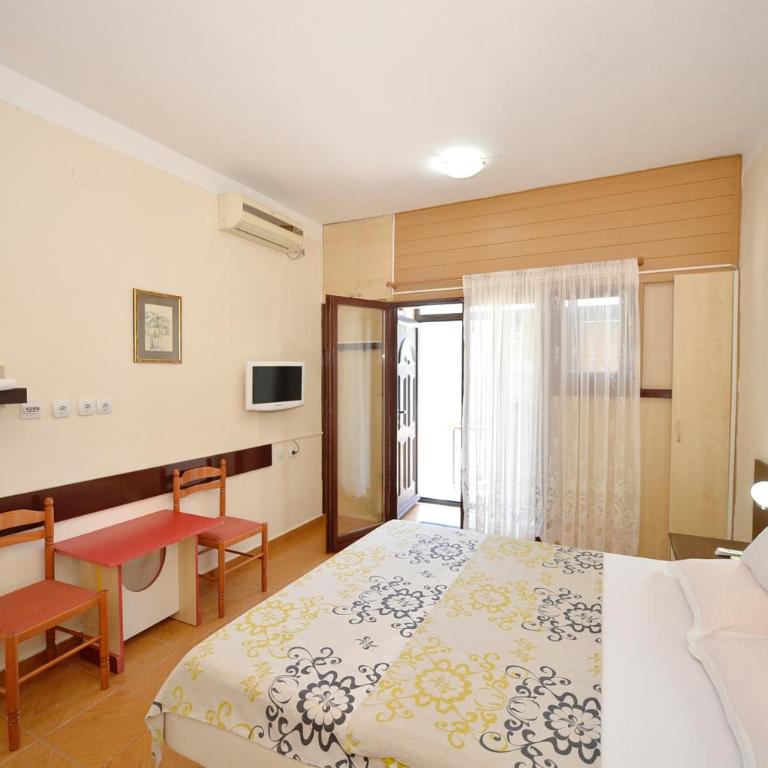 Garni hotel Pana-Eustahije 253 - Family Studio - 4
