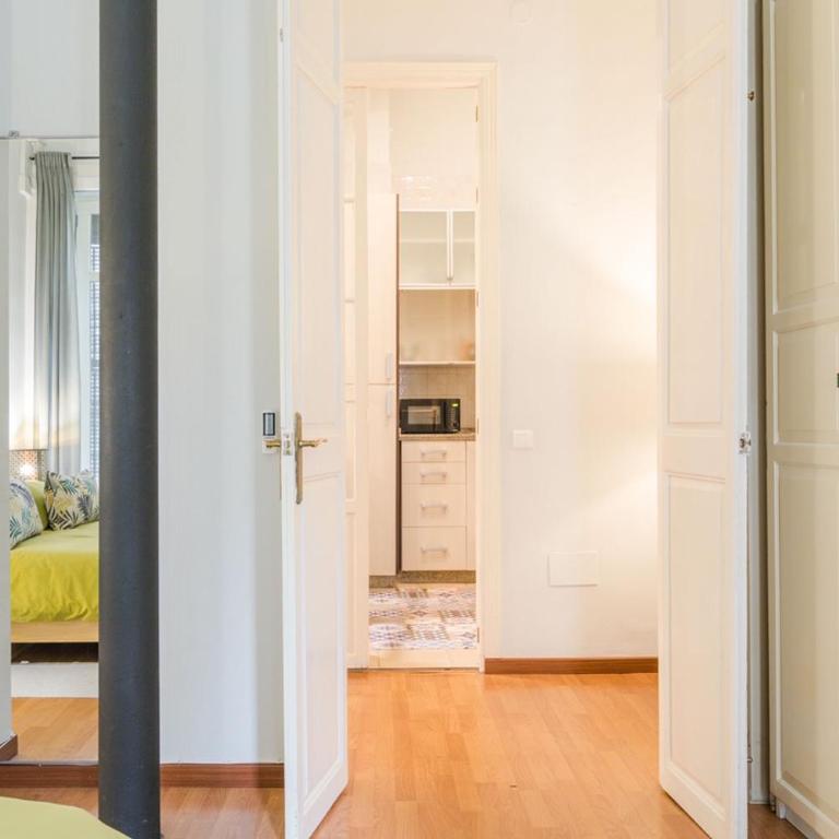 Livemálaga Old Town Suite - Two-Bedroom Apartment - 32
