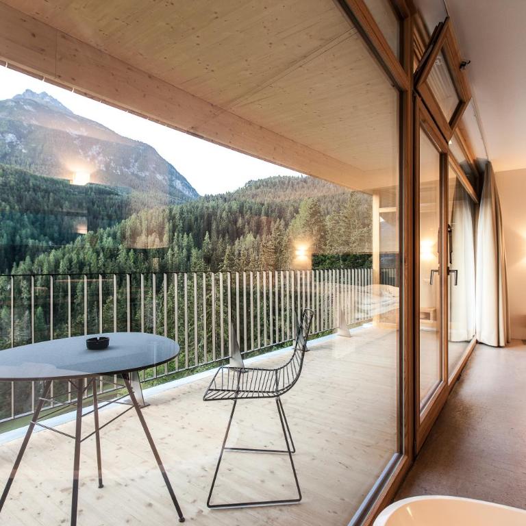 Hotel Arnica Scuol - Adults Only - Superior Suite - 5