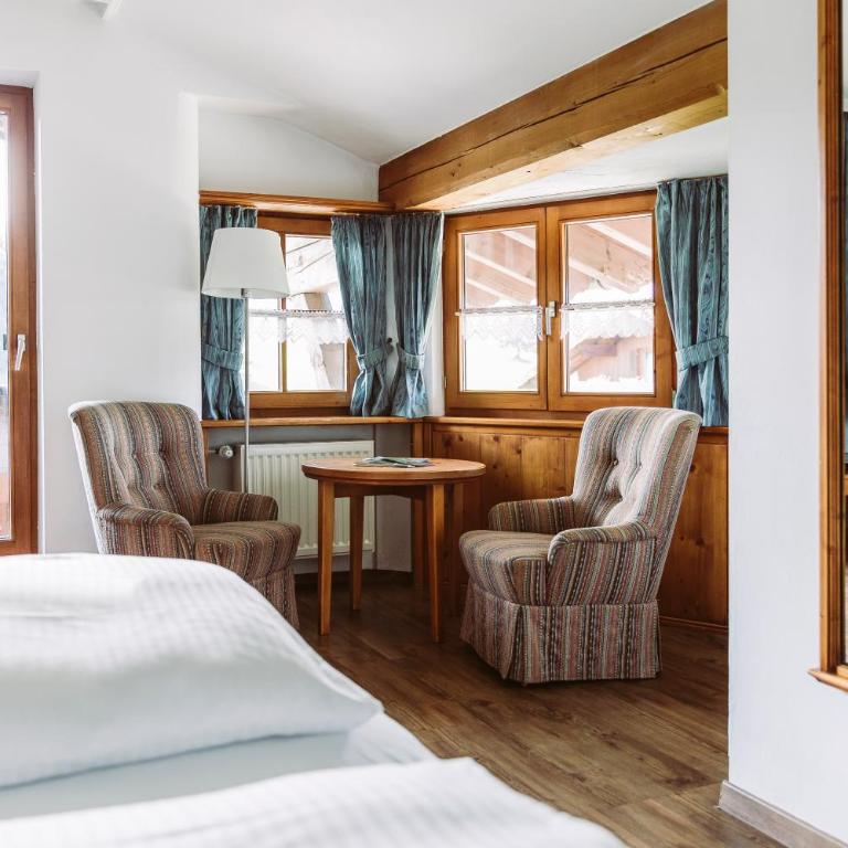Der Bären in Zell - Doppelzimmer mit Balkon (2 Erwachsene + 1 Kind) - 1