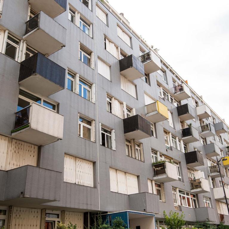 NEW - Superbe 1 Bdr Appt - Design 60'S - Paris 15e - Appartement 1 Chambre - 19