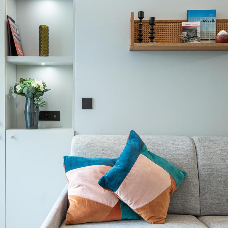 NEW - Superbe 1 Bdr Appt - Design 60'S - Paris 15e - Appartement 1 Chambre - 17