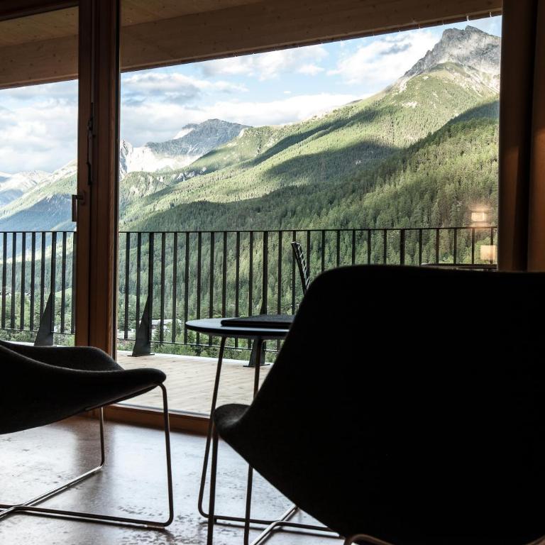 Hotel Arnica Scuol - Adults Only - Superior Zimmer - 4