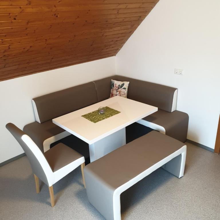 Apartment Gabraunerhof - Apartment mit 3 Schlafzimmern und Balkon - 3