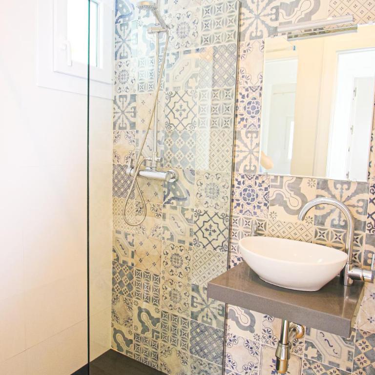 Casa Luna - Two-Bedroom House - 12