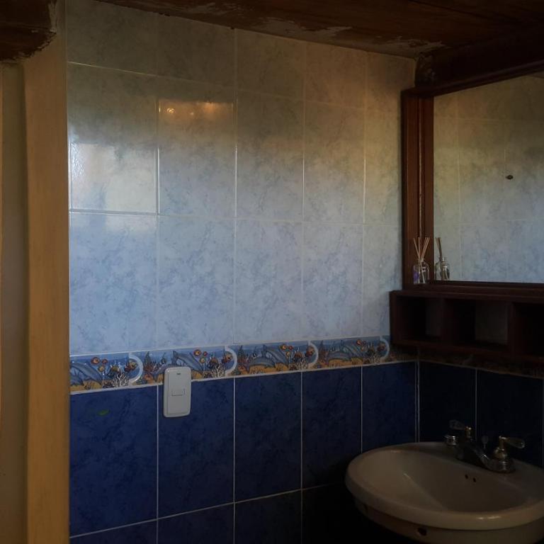 Surrona - Habitación Cuádruple con baño - 1