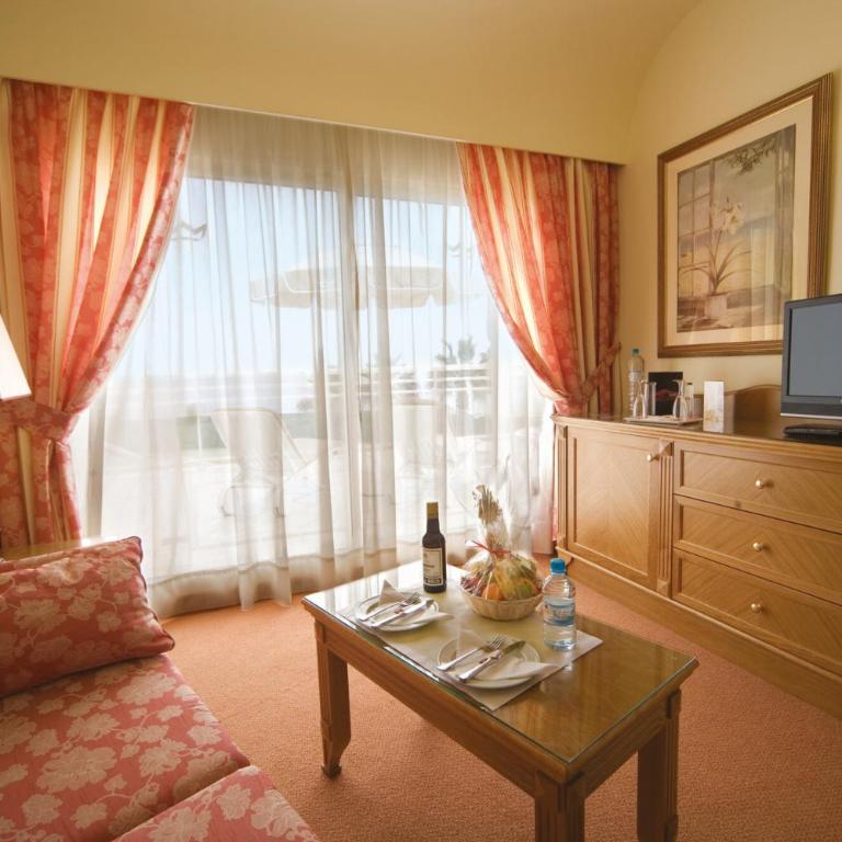 Hotel Riu Palace Tres Islas - Suite - 1