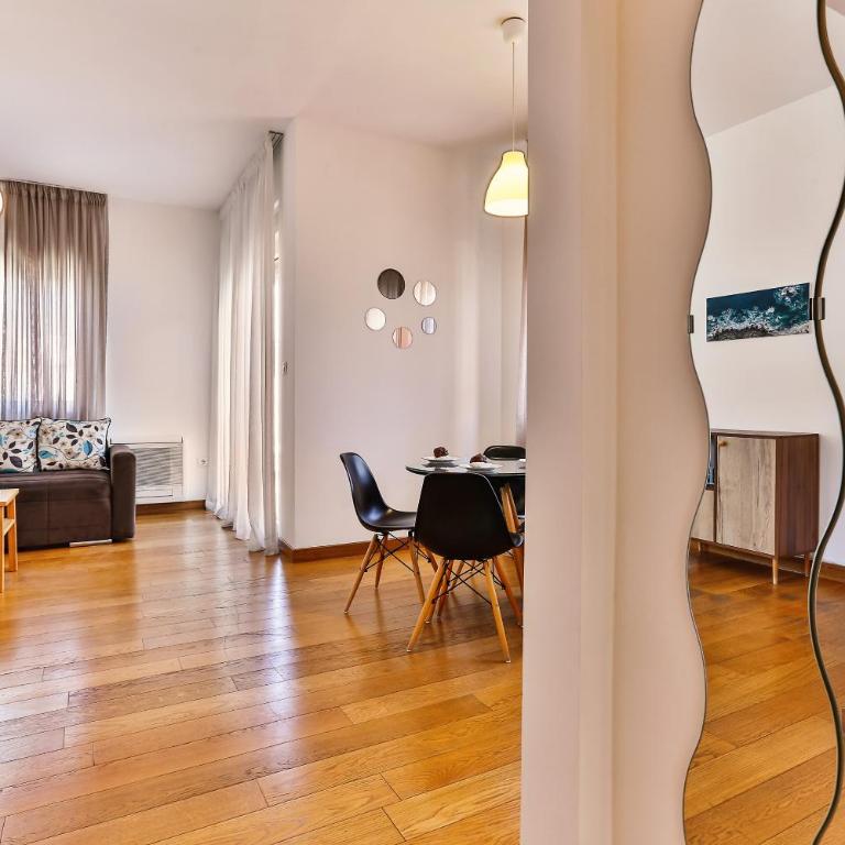 Montesun Apartments - Apartman sa Pogledom na Planinu - 19