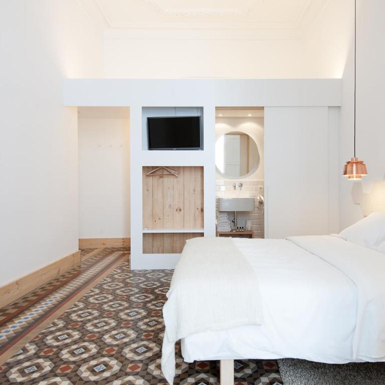 La Casa de Antonio Boutique Rooms - Deluxe Double Room with Extra Bed - 7