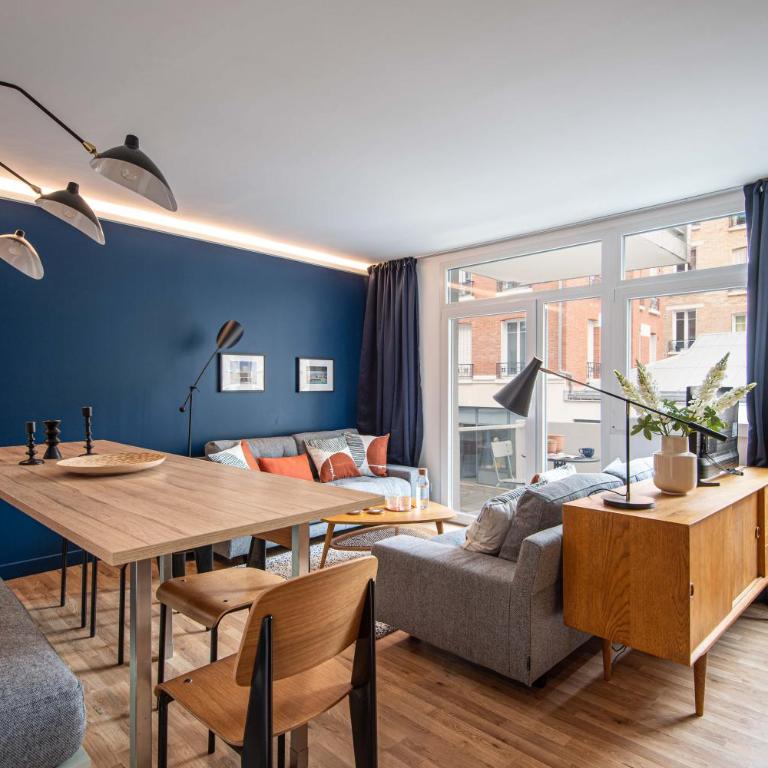 NEW - Appt style le Corbusier avec Balcon - 8 pers - Appartement 3 Chambres - 2