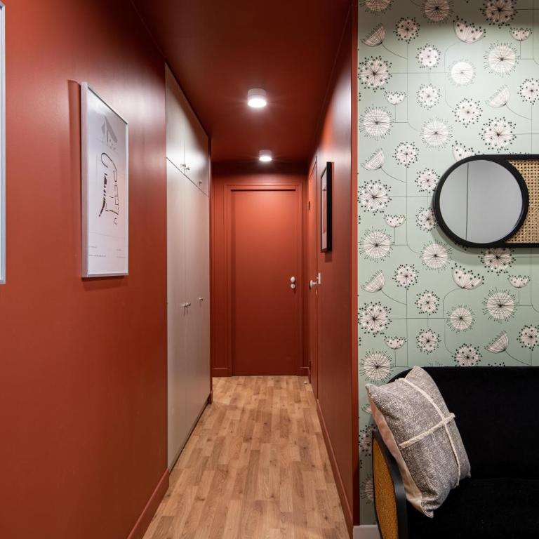 NEW - Appt style le Corbusier avec Balcon - 8 pers - Appartement 3 Chambres - 23