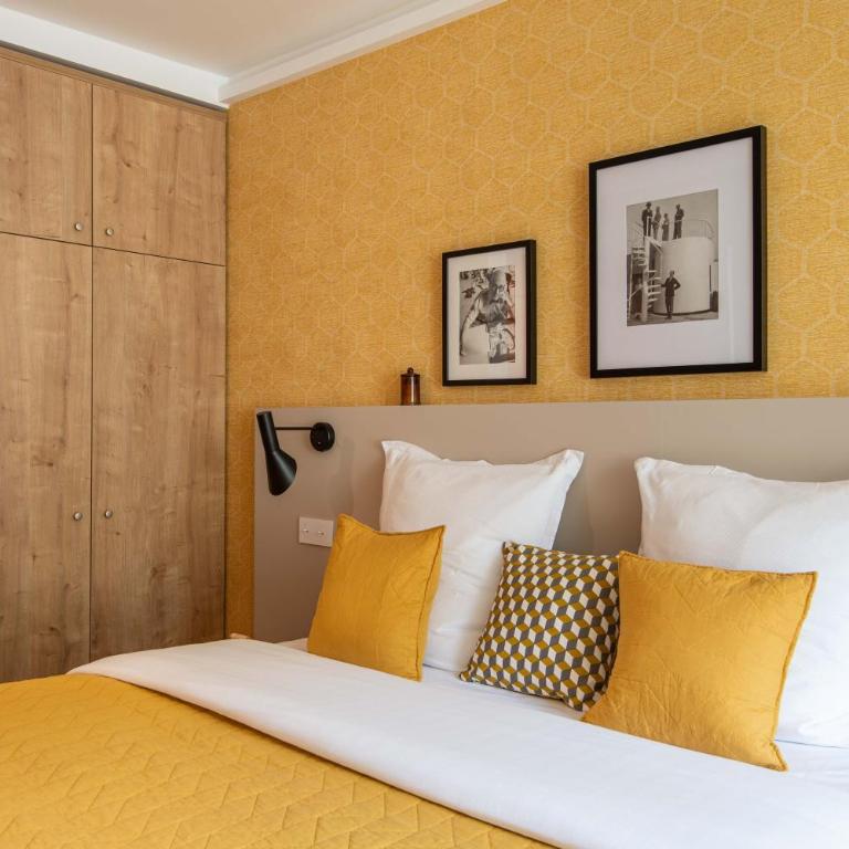 NEW - Appt style le Corbusier avec Balcon - 8 pers - Appartement 3 Chambres - 15