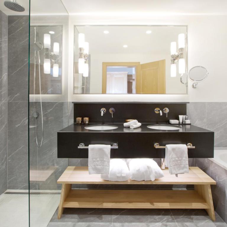 Hotel Angela - Superior Suite - 3