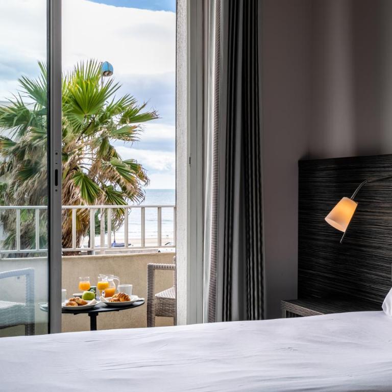 Hôtel du Midi Plage - Chambre Lits Jumeaux avec Balcon - 2