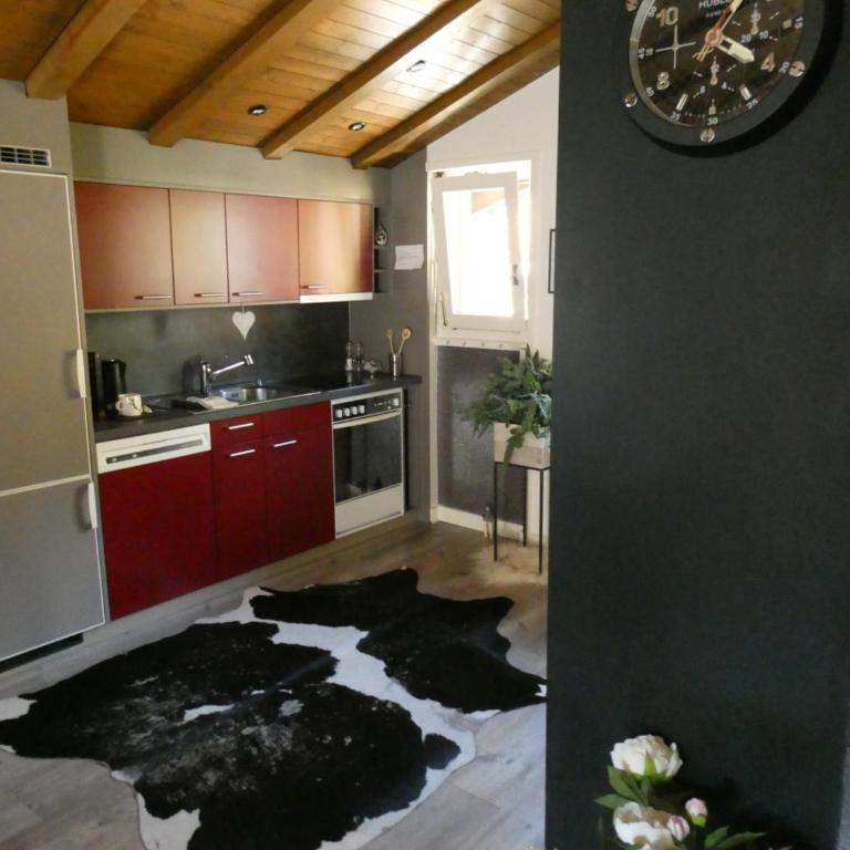 Central & Elegant Apartments,partially with Fireplace, by Zermatt Rental - Penthouse-Apartment mit 3 Schlafzimmern - 16