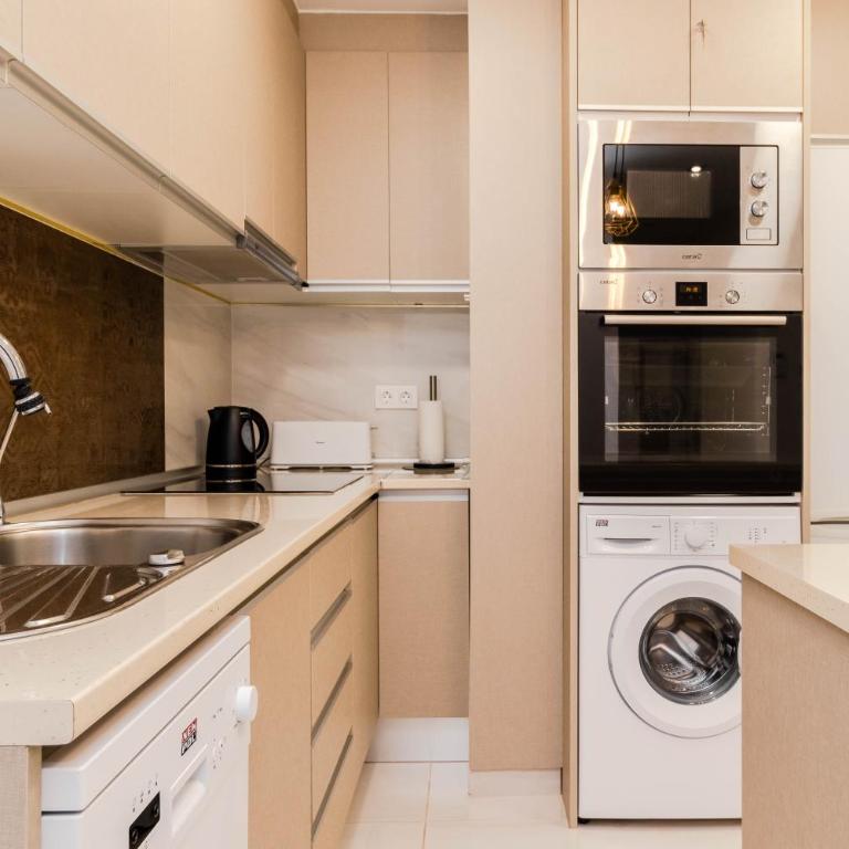 CORAZÓN DEL MAR - Three-Bedroom Apartment - 3