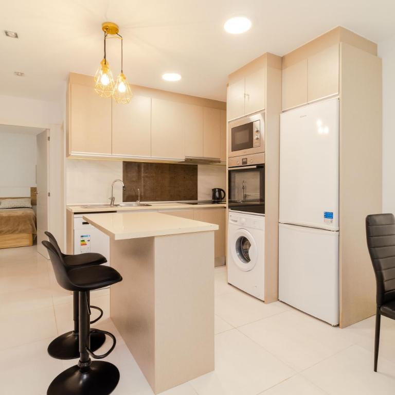 CORAZÓN DEL MAR - Three-Bedroom Apartment - 4