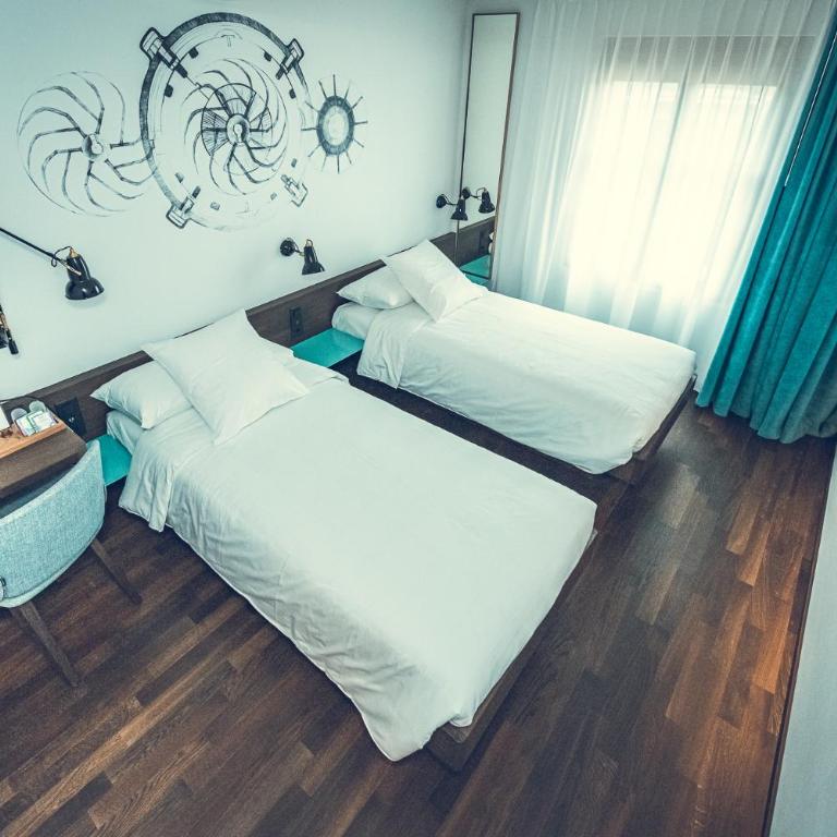 Hotel Bernina Geneva - Chambre Lits Jumeaux Deluxe - 6