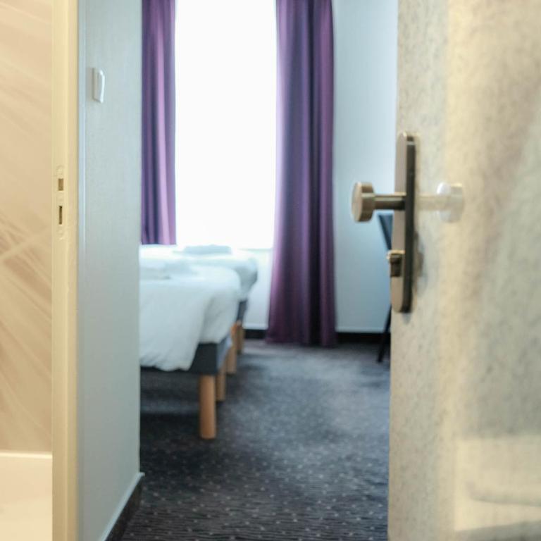 Logis Hôtel de l'Europe - Chambre Lits Jumeaux Confort - Non-Fumeurs - 2