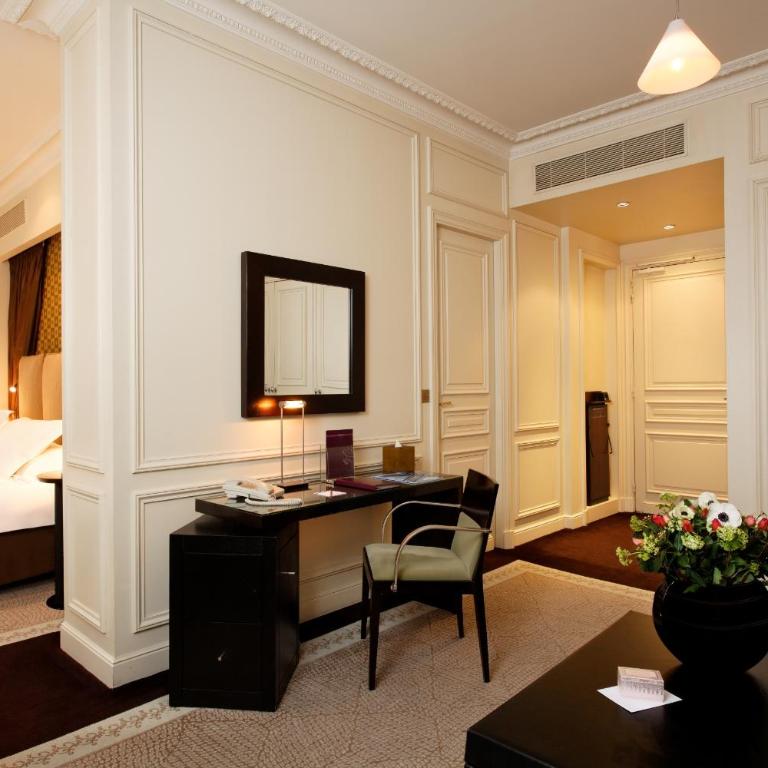 La Tremoille Paris - Junior Suite - 3