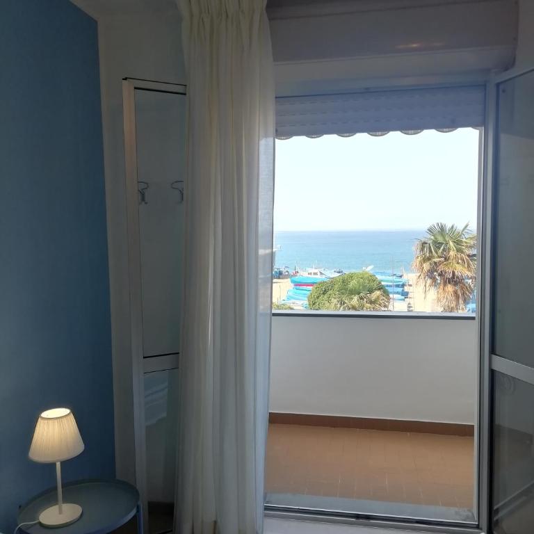 Riva al Mare Flat - Appartamento con 1 Camera da Letto e Vista Mare - 12