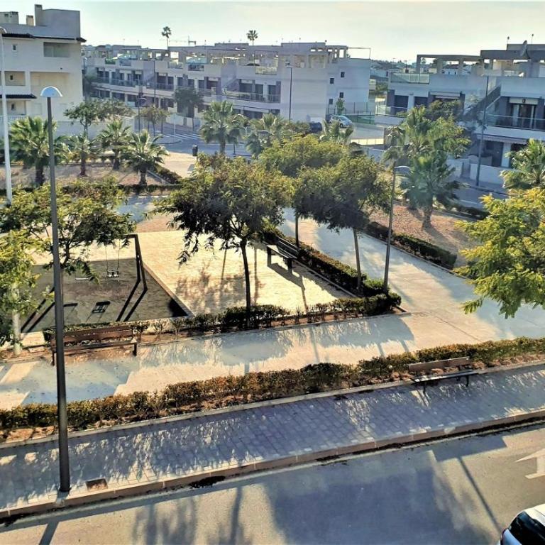 Penthouse 2 bedrooms in Mil Palmeras - Apartamento - 29